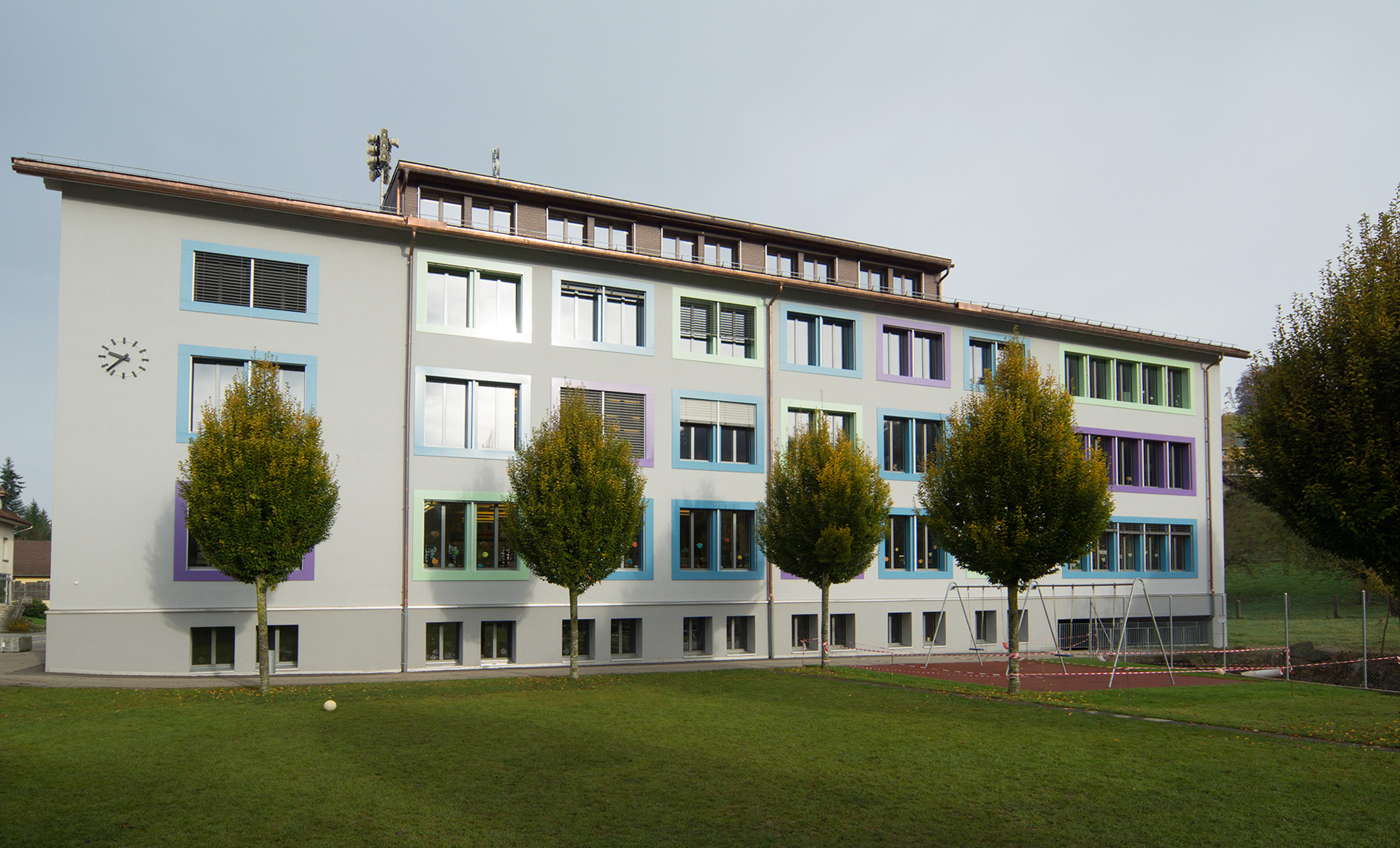 Schulhaus_Wyssachen_1